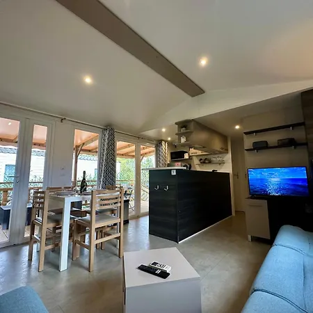 Kamp alanı Mobil-home 4 Etoiles A Clim Piscine Proche 6 A 8 Pers Valras-Plage