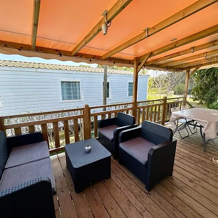 Mobil-home 4 Etoiles A Clim Piscine Proche 6 A 8 Pers *